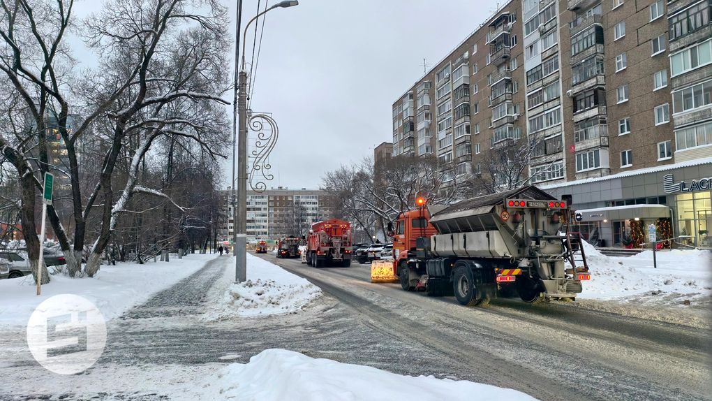 График уборки снега на дорогах по ночам начали публиковать в Ижевске