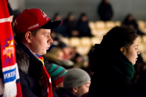 «Ижсталь» на домашнем льду уступила «Рязани»