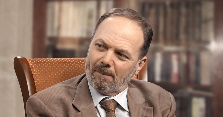 Умер российский историк и журналист Владимир Кара-Мурза