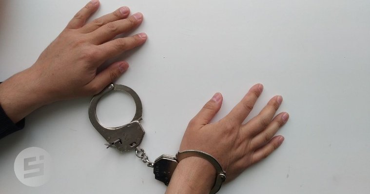 Итоги дня: задержание работника «ИжГЭТ» по подозрению во взяточничестве и открытие логистического центра Wildberries в Сарапуле
