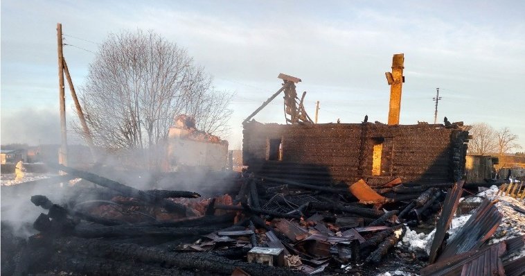 В Удмуртии за сутки пожары унесли жизни четырёх человек