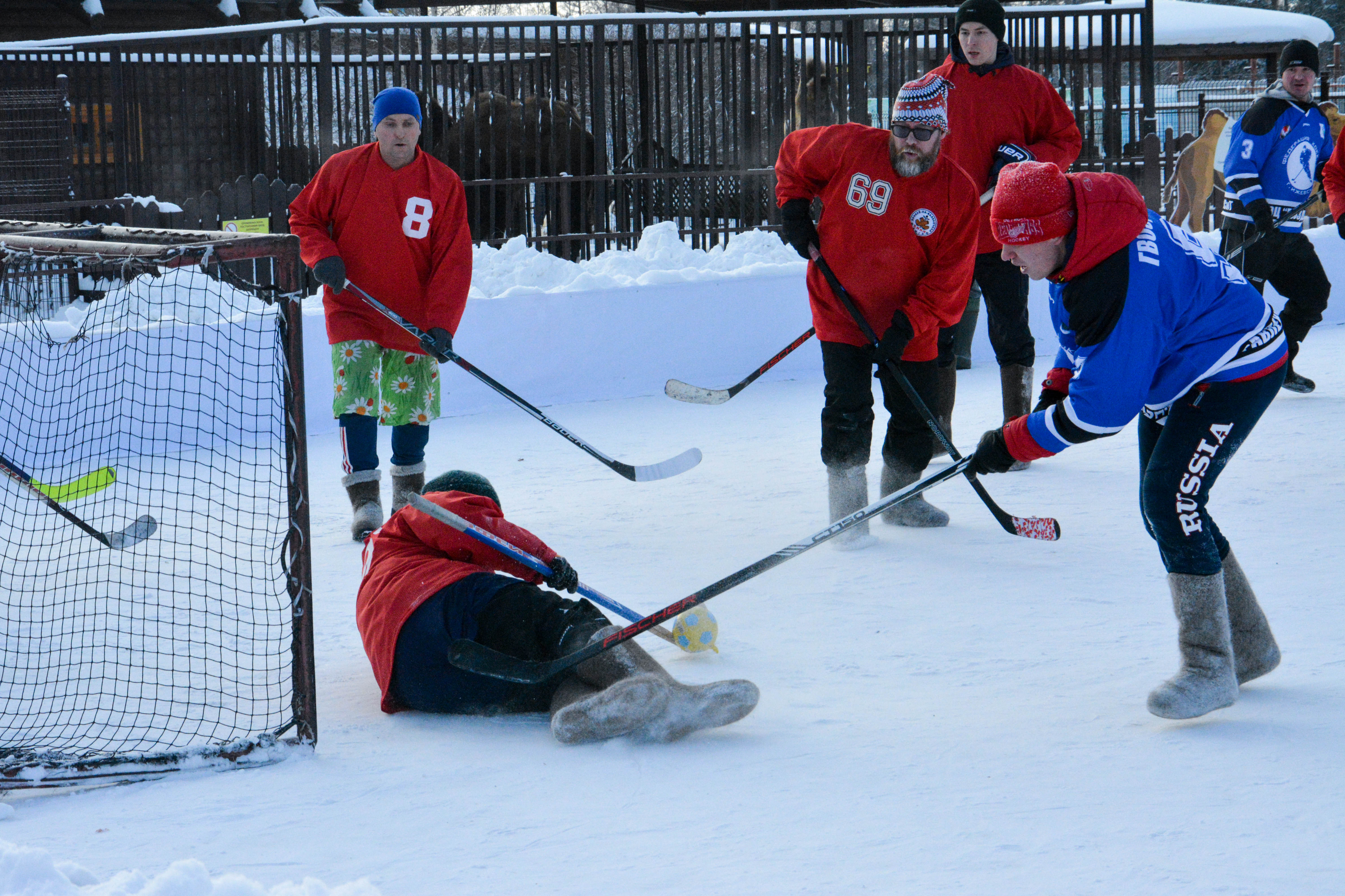 

Чемпионат по хоккею на валенках пройдет в Ижевске среди дошкольников, школьников и взрослых команд

