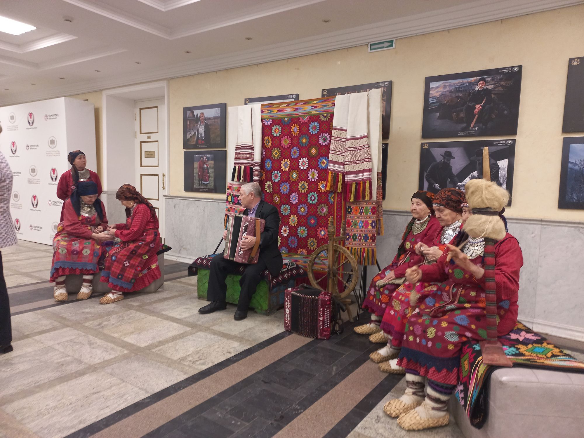 5 декабря на ВДНХ выступит удмуртский коллектив «Бабушки из Бураново»