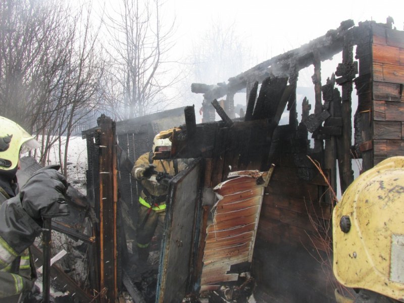За два дня 3 человека стали жертвами пожаров в дачных домиках в Удмуртии