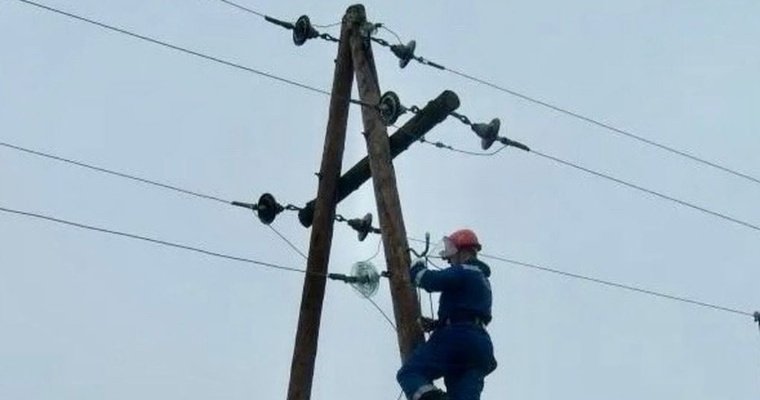 В Алнашском районе более 1000 жителей остались без электричества