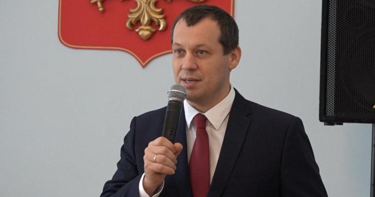 LIVE: глава Сарапула Александр Ессен отвечает на актуальные вопросы в эфире «Сусанина»