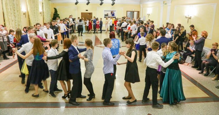  Самых активных школьников-волонтёров наградили в Ижевске 