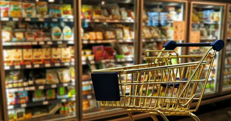 Бизнес предпринимателя из Удмуртии закрыли за незаконную продажу табака и алкоголя
