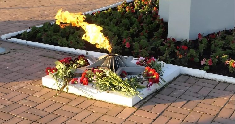 На площади Свободы в Глазове газифицируют монумент Победы