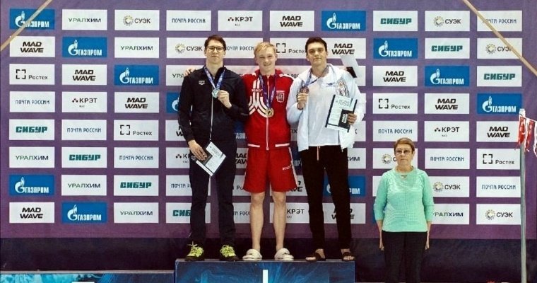 Четыре золотых и пять серебряных медалей завоевали юные пловцы Удмуртии