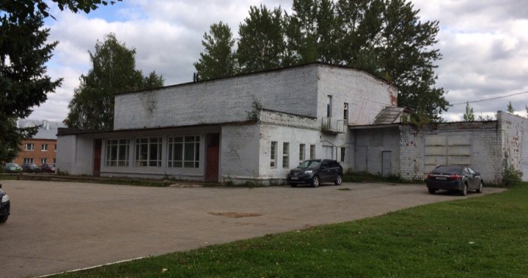 Здание кинотеатра Нива снесут в Завьялово