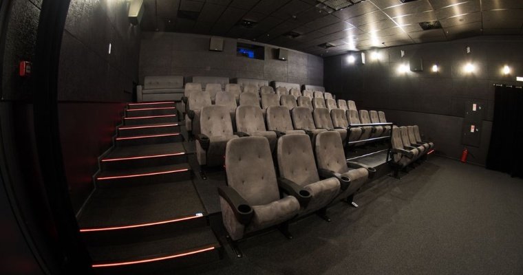 В кинотеатре «Алмаз Синема Роликс» в Ижевске стартовал показ фильма «Шазам! Ярость богов»