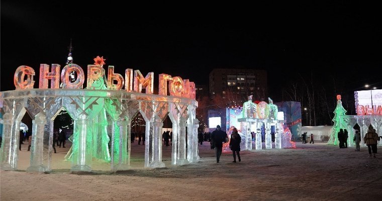 В Ижевске расширят список улиц, которые украсят праздничной иллюминацией в преддверии Нового года