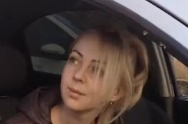 Протаранившую 17 автомобилей жительницу Краснодара лишили прав на 8 лет