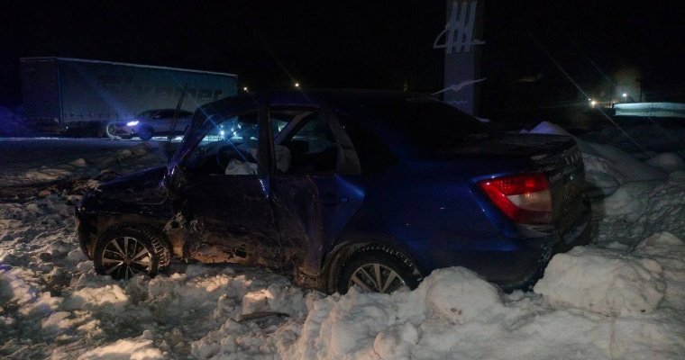 В Воткинском районе в ДТП пострадали пять человек