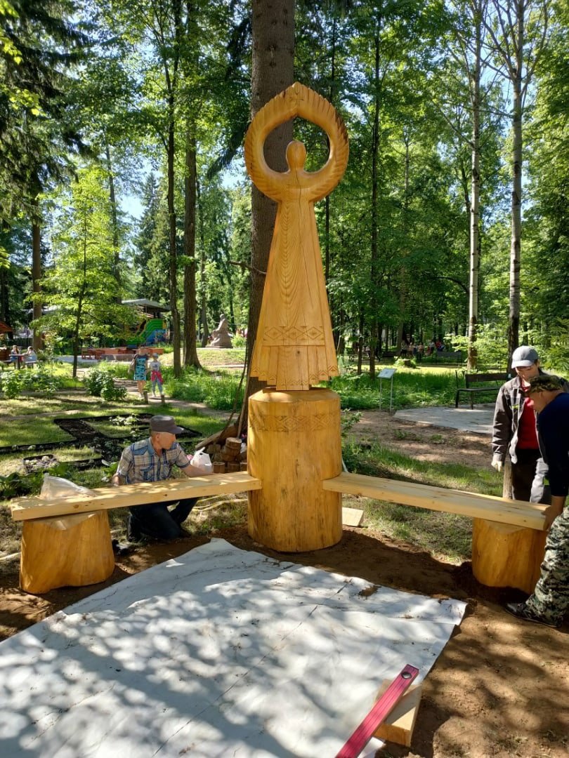 Скульптура Матери солнца появилась в парке Космонавтов Ижевска
