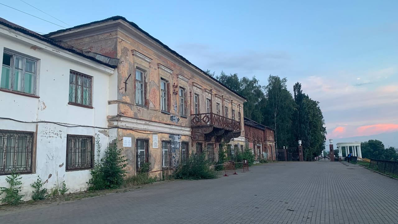 Инвестор посчитал нецелесообразной реконструкцию старинного Генеральского дома