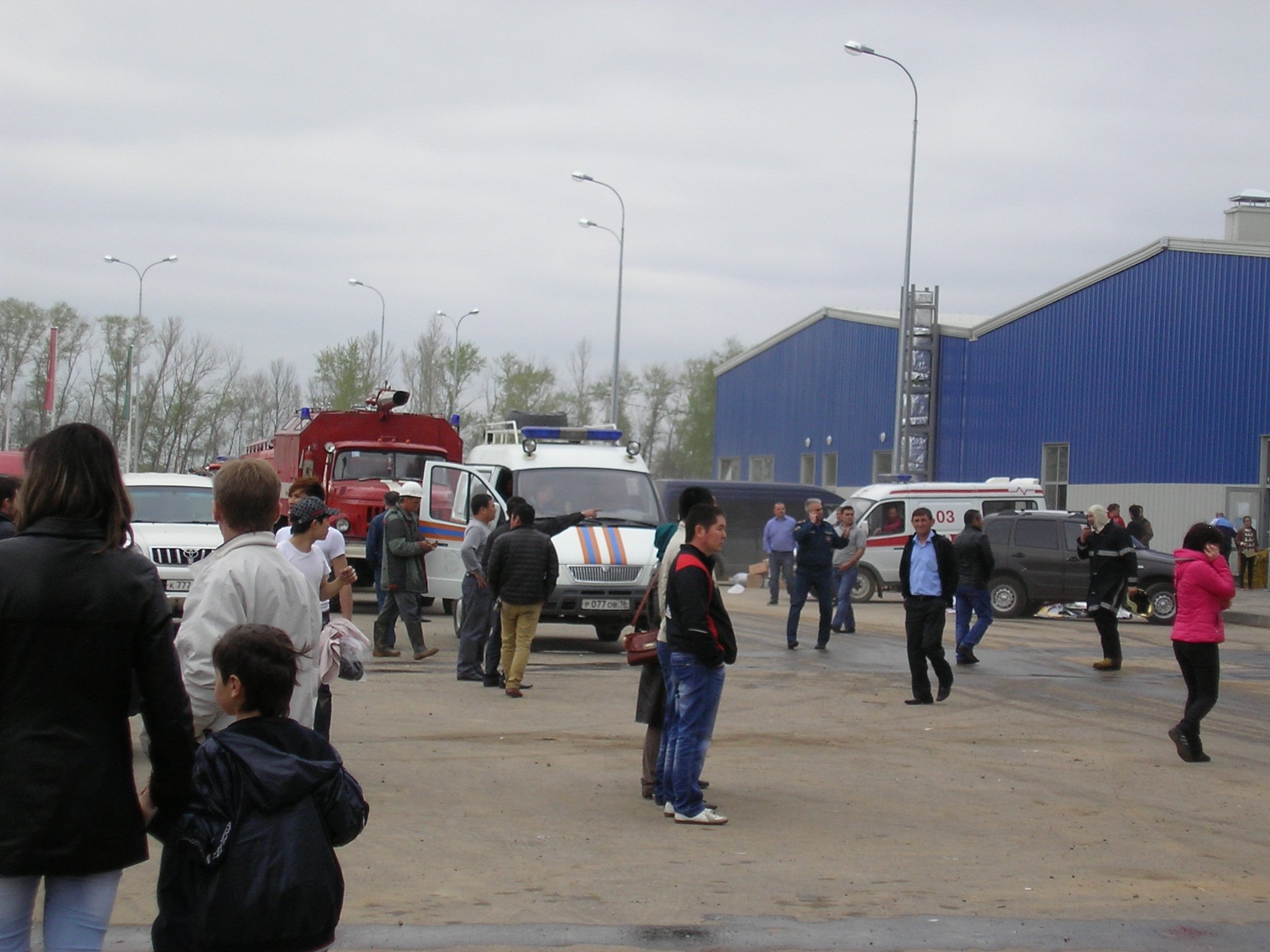 Пожар в новой туре. Пожар в новой туре Казань. Горит Новацентр.