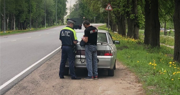 В Ижевске пьяный работник автомойки угнал машину клиента, чтобы съездить за выпивкой
