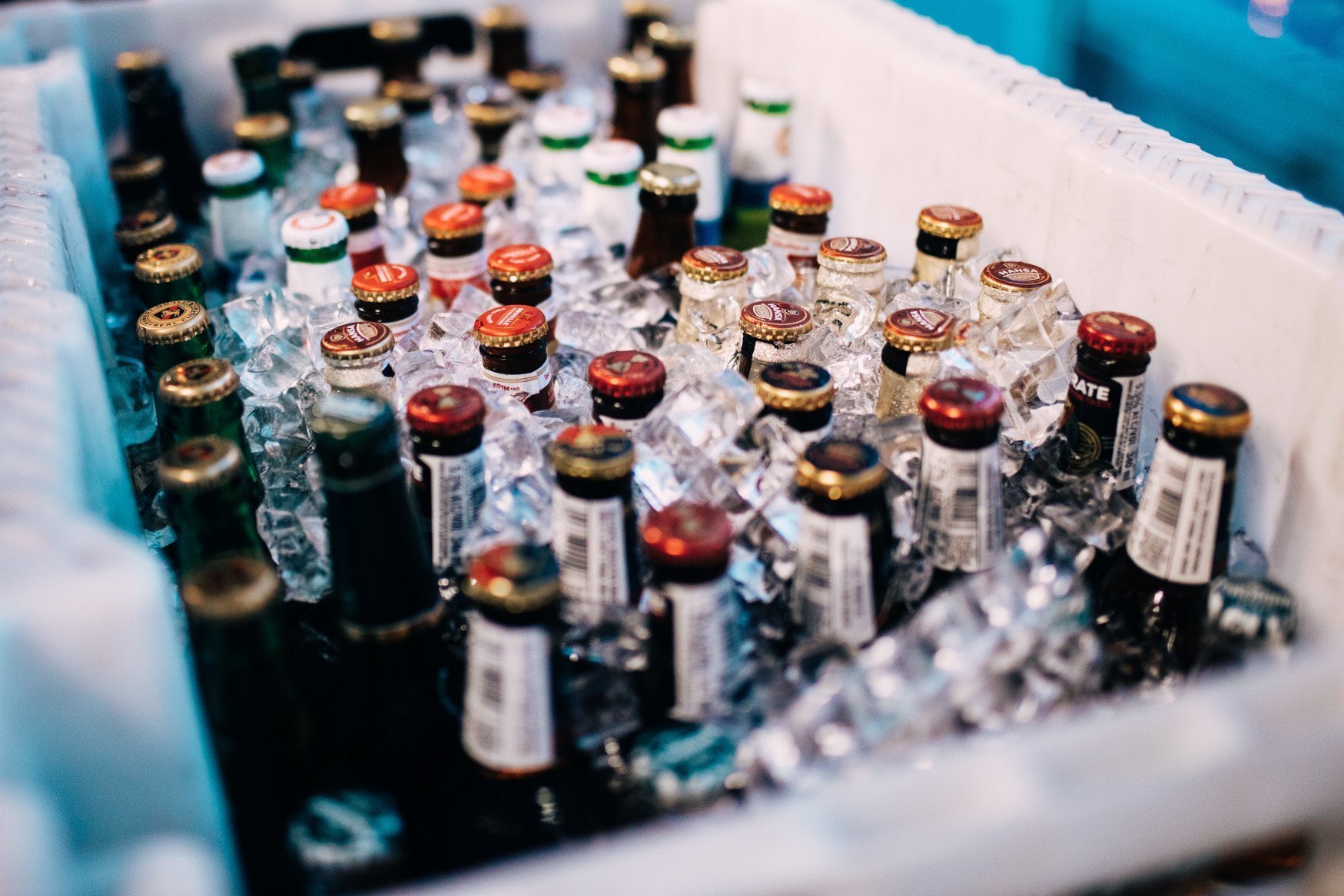 В день последних звонков в Удмуртии выявлено 50 нарушений запрета продажи алкоголя