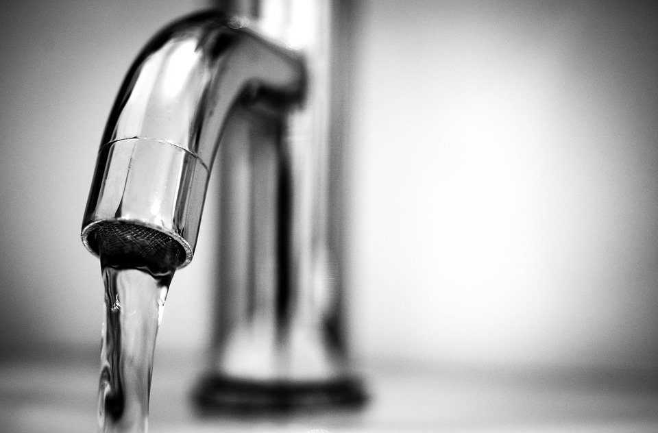 Два месяца без воды: горячее водоснабжение в поселке Новый в Удмуртии появится к концу лета