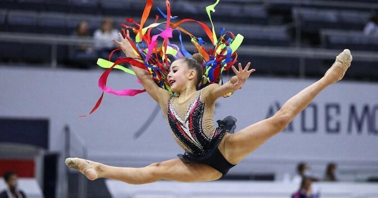 Более 300 спортсменок собрали Всероссийские соревнования по художественной гимнастике в Ижевске 