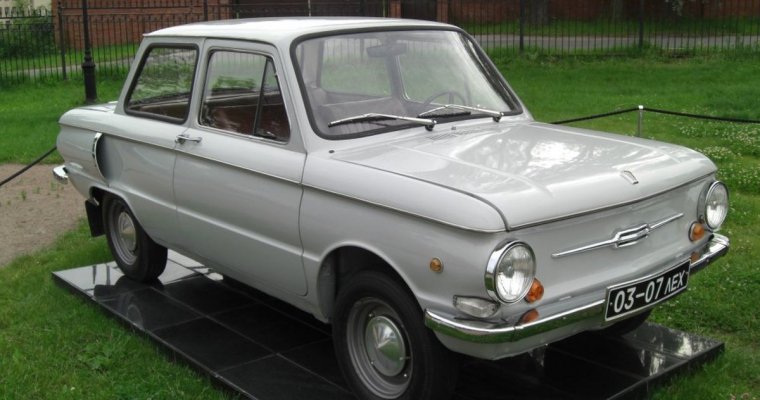 Британский учитель собрал коллекцию советских автомобилей
