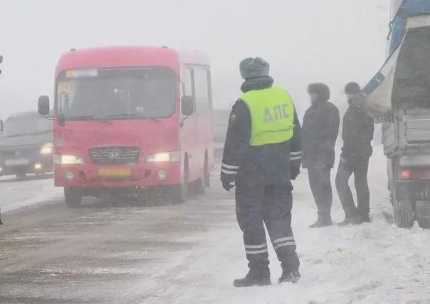 

В Удмуртии ограничили движение междугородних автобусов и грузовиков

