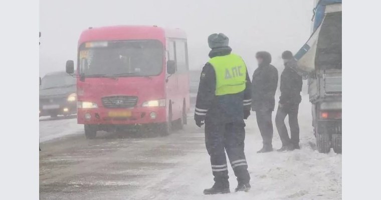 В Удмуртии ограничили движение междугородних автобусов и грузовиков