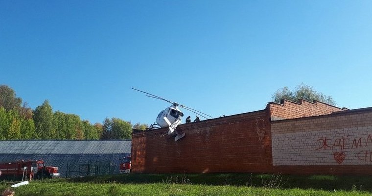 Причиной экстренной посадки вертолёта на территории РКБ № 1 в Ижевске мог стать сильный ветер