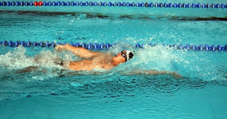 Четыре золотые медали завоевал пловец из Удмуртии на чемпионате Росгвардии