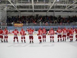 Хоккеисты «Ижстали» выиграли домашний матч с командой «Тамбов»