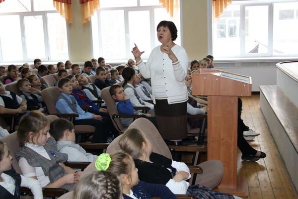 Специалисты филиала «Удмуртэнерго» провели в школах мероприятия по энергосбережению