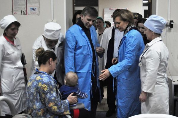 Число госпитализированных с отравлением водой в Махачкале приблизилось к 700