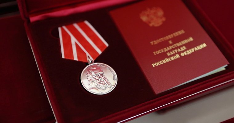 Сотрудники лечебных учреждений Удмуртии отмечены медалями Луки Крымского
