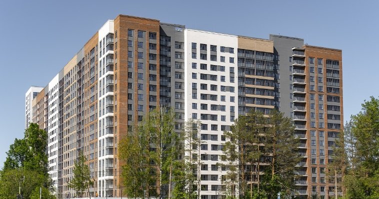 В ЖК «РЕГАРД» на улице Воткинское шоссе в Ижевске началась передача квартир дольщикам