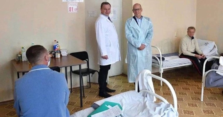 Глава Удмуртии встретился с ранеными бойцами СВО