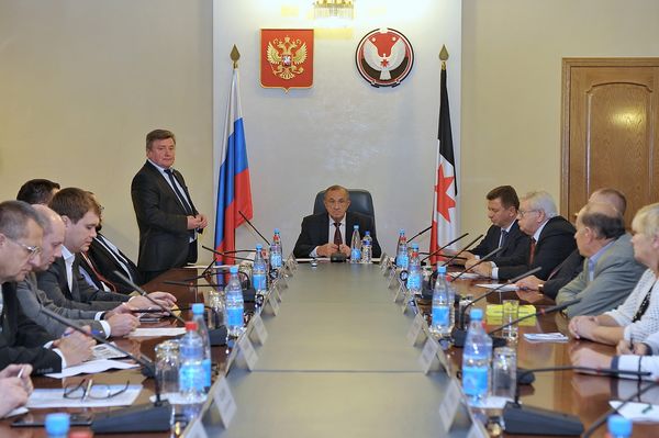 Картина дня в Удмуртии: состав правительства и зарплаты министров
