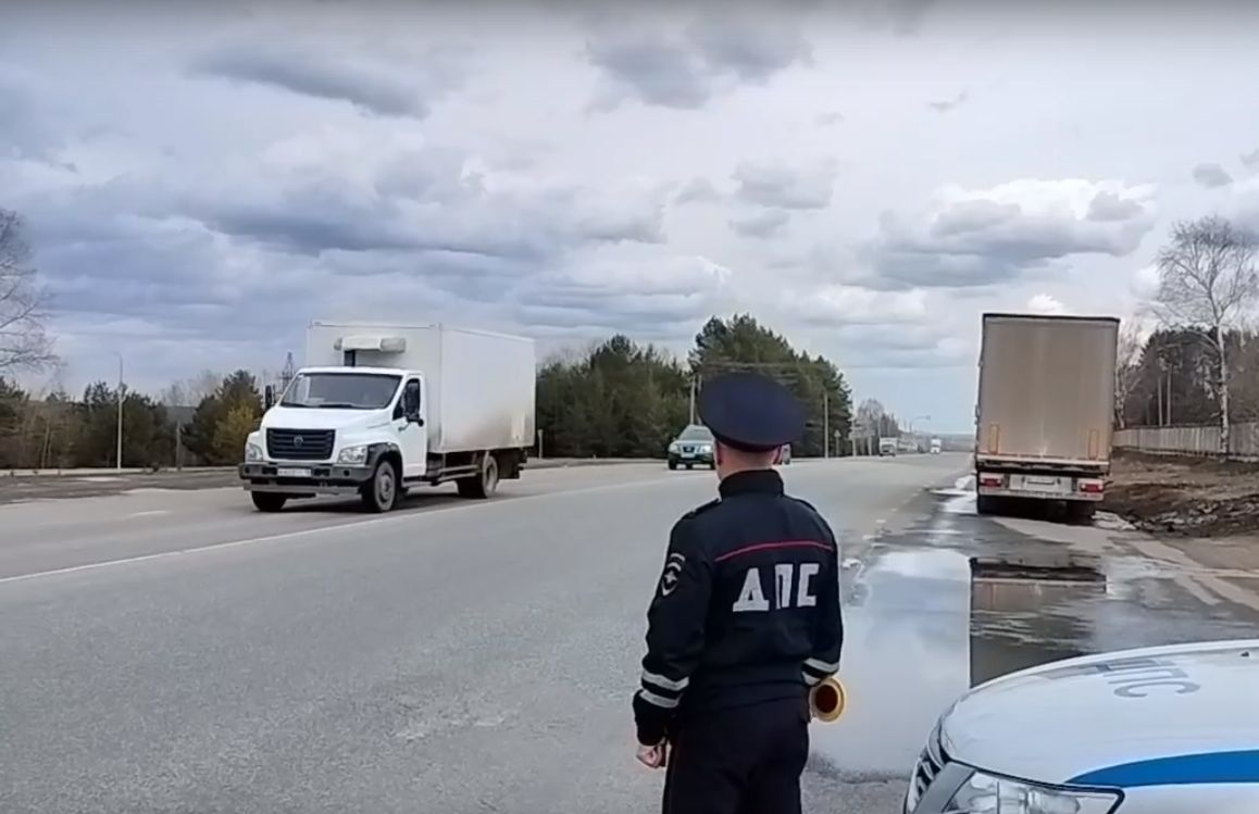 Полиция Воткинска задержала водителя с поддельными правами