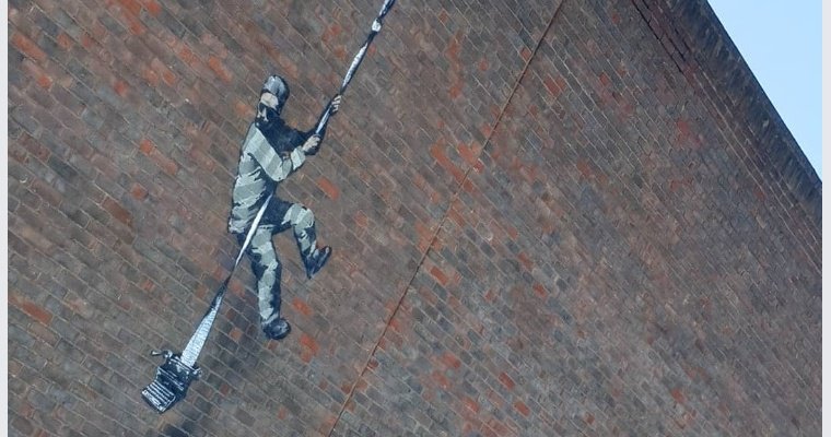 Бэнкси нарисовал побег Оскара Уайльда на стене тюрьмы