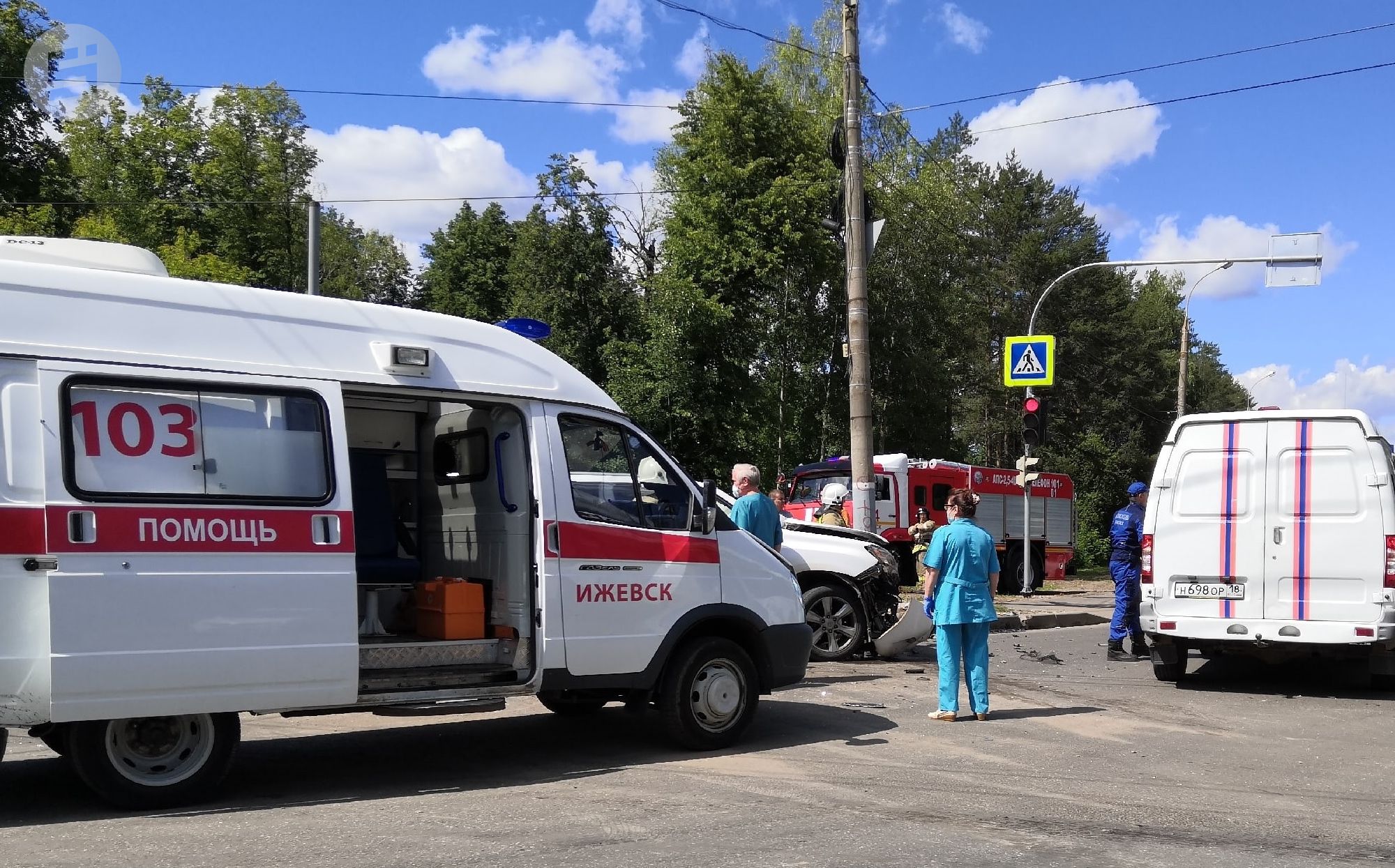 Двое мужчин и два подростка получили травмы в ДТП на Воткинском шоссе Ижевска