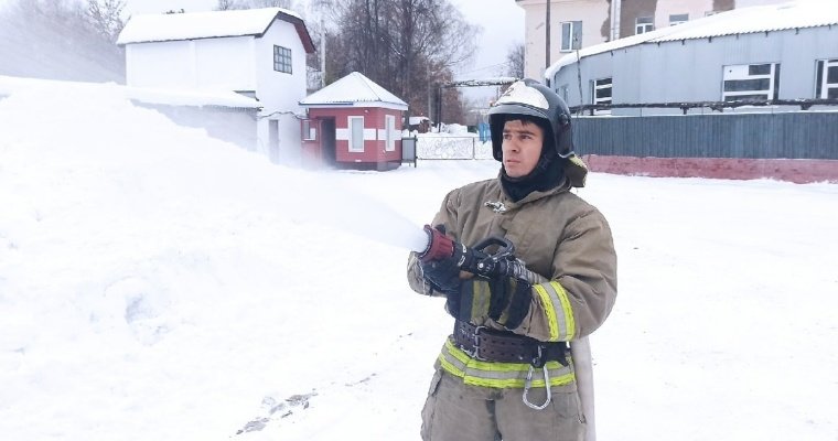 Спасатель из Удмуртии занял 3 место среди лучших пожарных России 