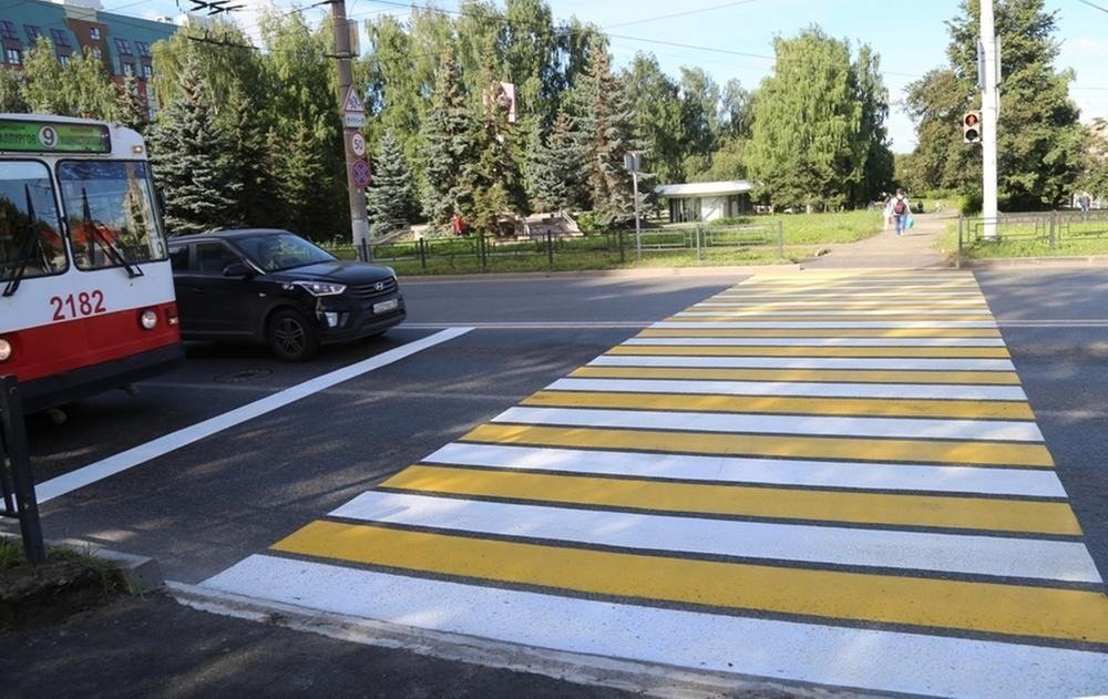 Перед началом учебного года в Ижевске обновят разметку на 382 пешеходных переходах 
