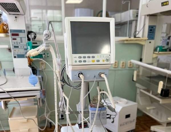 Для лечения новорожденных в Удмуртию поступили три аппарата ИВЛ 