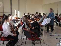 Детско-юношеский симфонический оркестр Удмуртии даст бесплатный концерт 