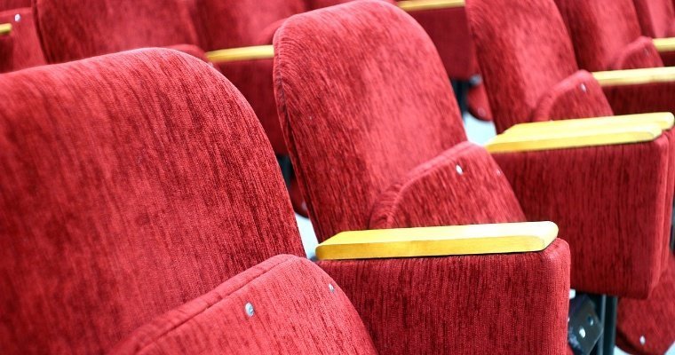 Театрам и кинотеатрам в Удмуртии разрешили заполнять залы на 75%