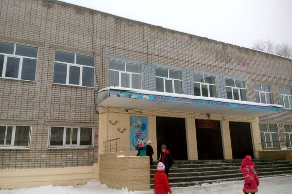 Четыре школы Ижевска освободили от закрепленных территорий