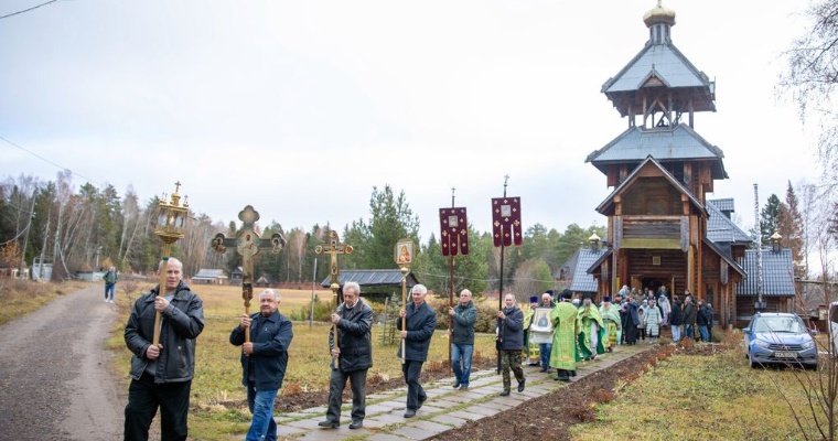 Православные возобновили паломничества в Каменное Заделье на день памяти Трифона Вятского