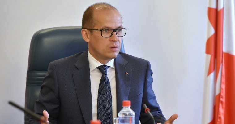 Глава Удмуртии подписал указ о сокращении чиновников
