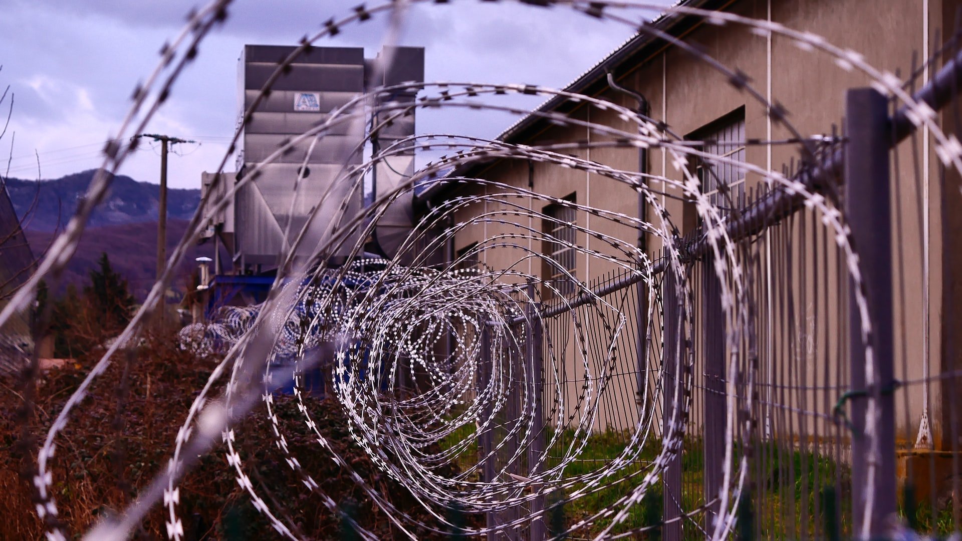 

В Ижевске заключённый получил срок за оскорбление памяти Дня Победы

